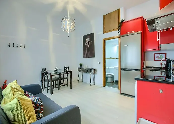 Cozy Getaway In Madrid